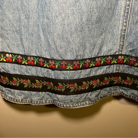 Vintage Darian Petites Denim Floral Dress - Picture 4 of 5